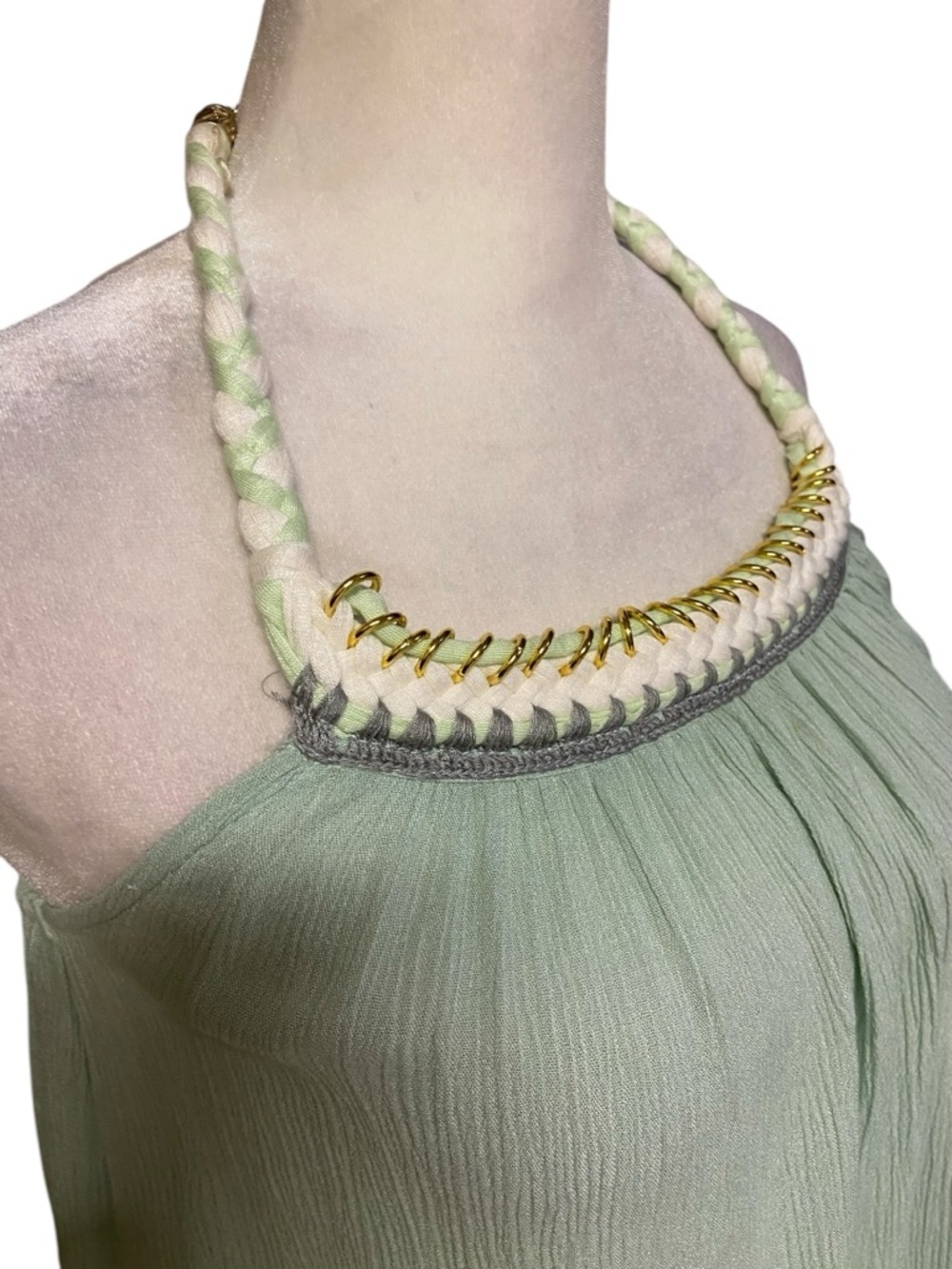 Griffin Paris halter tunic Size M braided neckline gold chain accent Pistachio - Picture 5 of 13